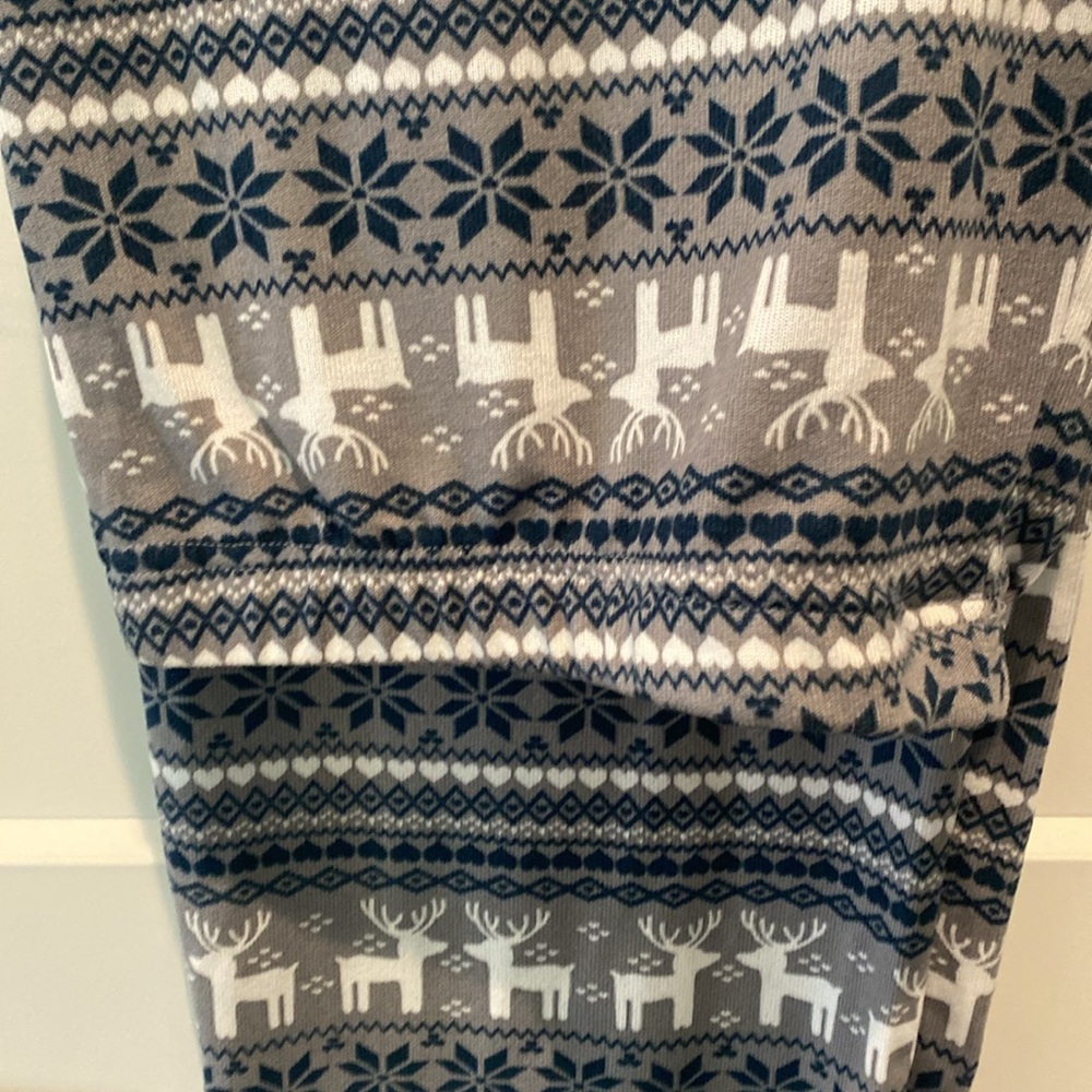 Aegean Apparel Men’s Pajama Pants. Gray/Blue/White w/Deer Design. Size XL - Picture 2 of 5